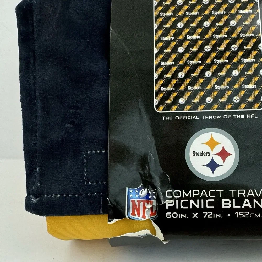 Pittsburgh Steelers Picnic Blanket Black/Gold Team Logo Compact Travel 60x72 NIP